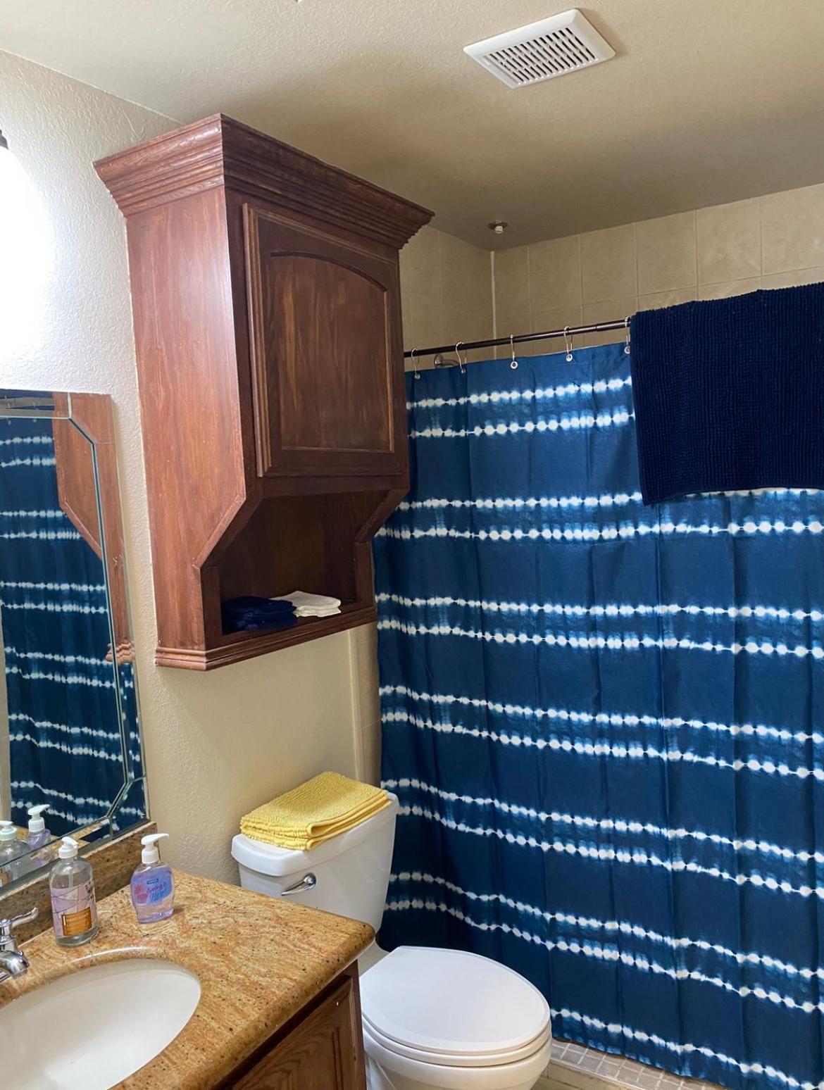 Brownsville Comfort 2 Bedroom 1 Bath , Spacious Kitchen And Outdoor Home Bagian luar foto